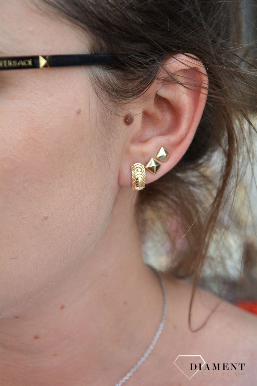 Złote kolczyki 585 grawerowane KL 2349I 585.jpg